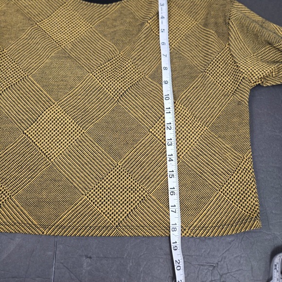 Forever 21 Sweater Women's Medium Mustard Yellow Black Plaid Cropped Knit Grunge - Picture 6 of 7